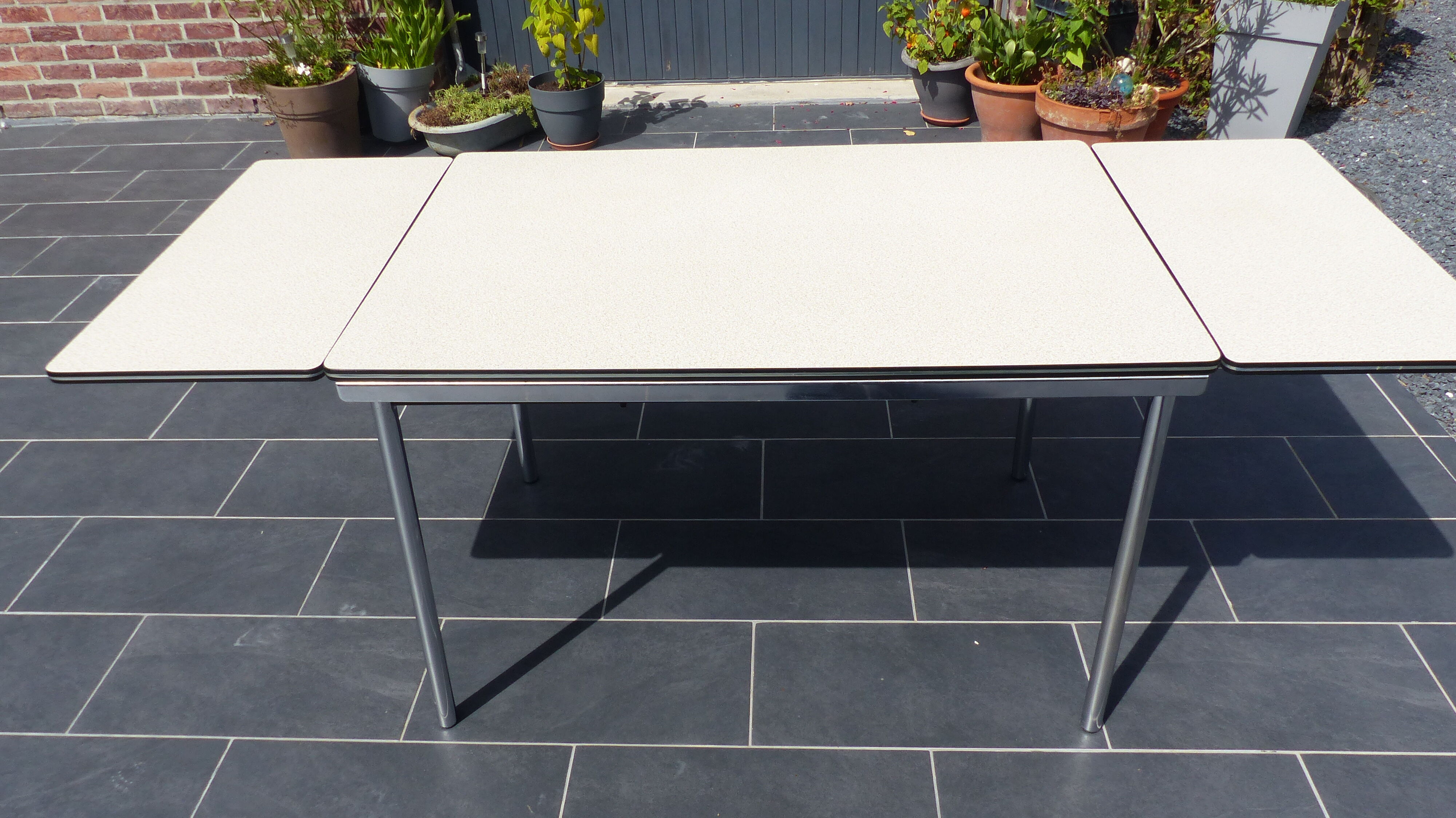 Kitchen table with extension cord