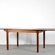 Table extensible Nathan des années 50 en teck magnifique. Moderne / Rétro / Danois