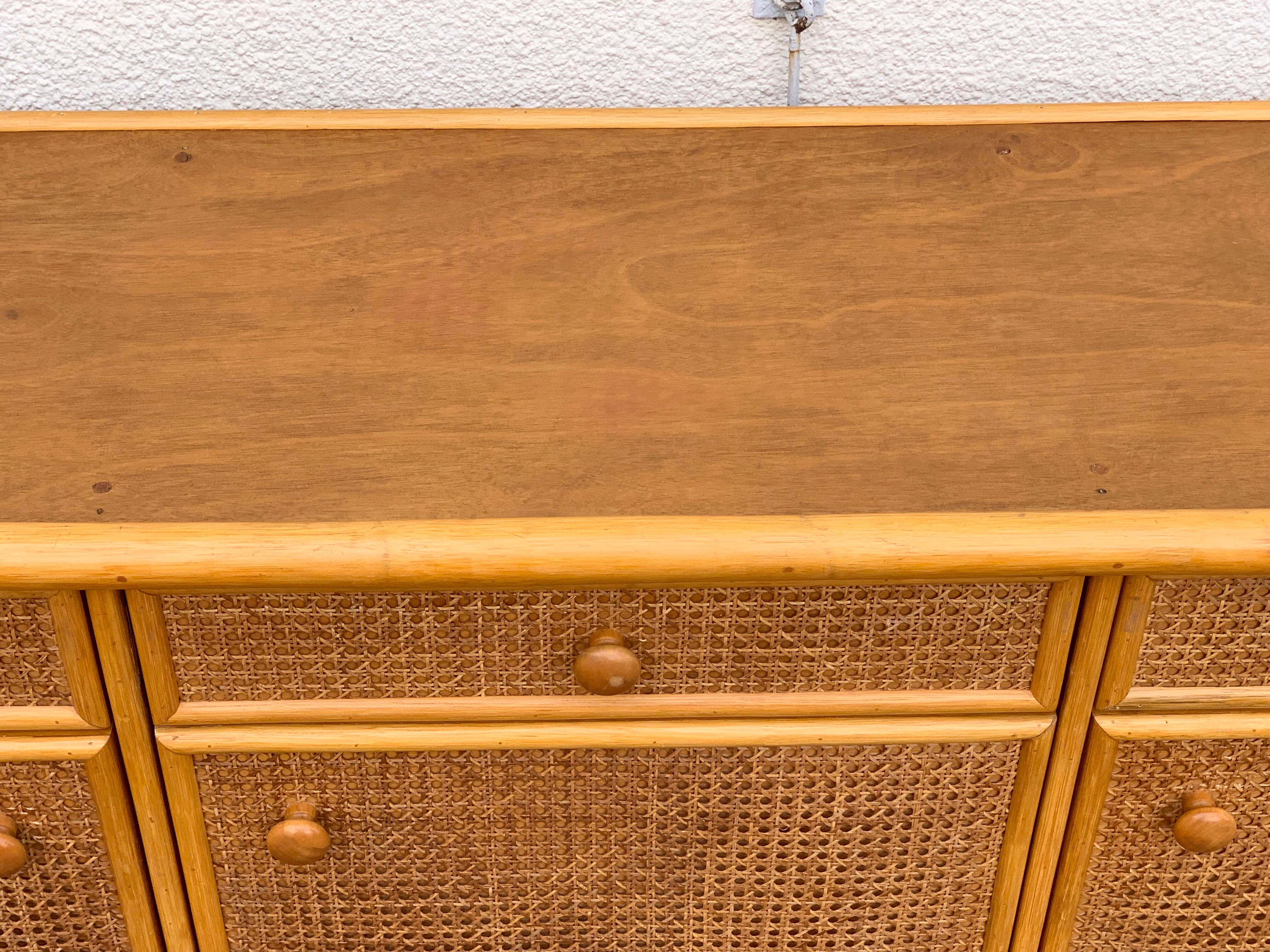 Vintage buffet in bamboo and cannage 1970