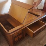 Coffee table with storage