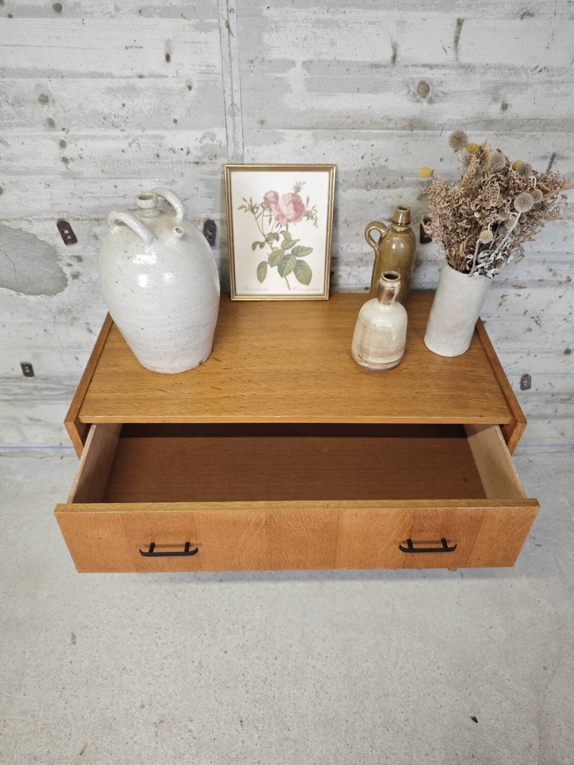 Commode vintage