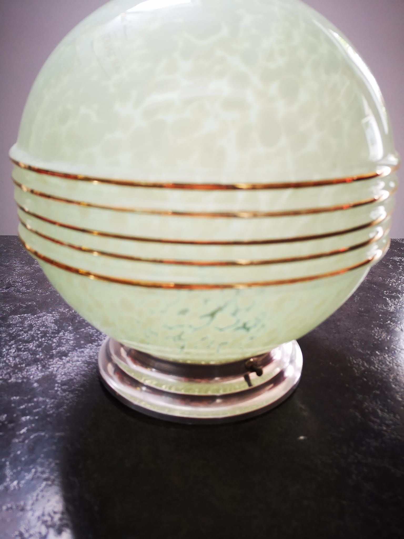 Wall lamp opaline green Clichy Large model Ø 21 cm Art Deco 1930/1940