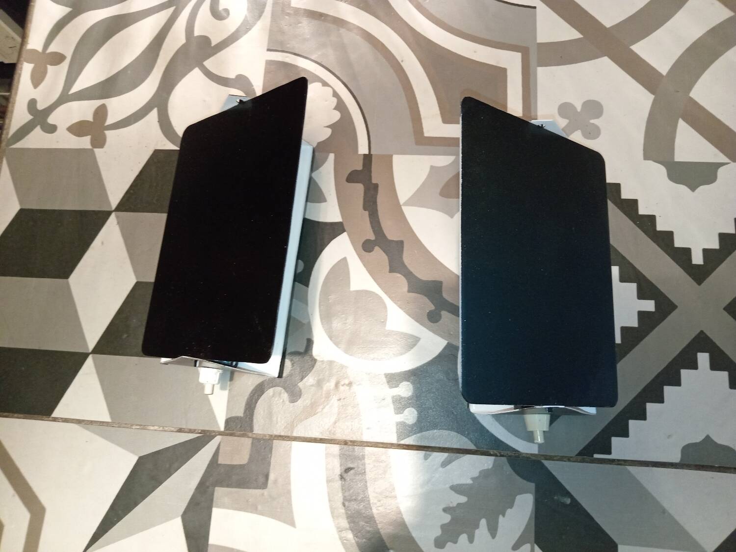 Pair of wall lights CP1 Charlotte Perriand