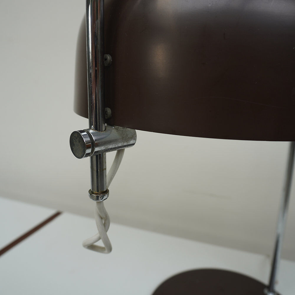 Large articulated table lamp, 1970s