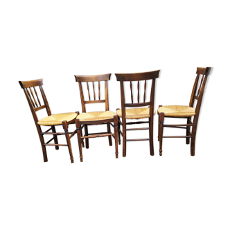 Rustic mulched chairs