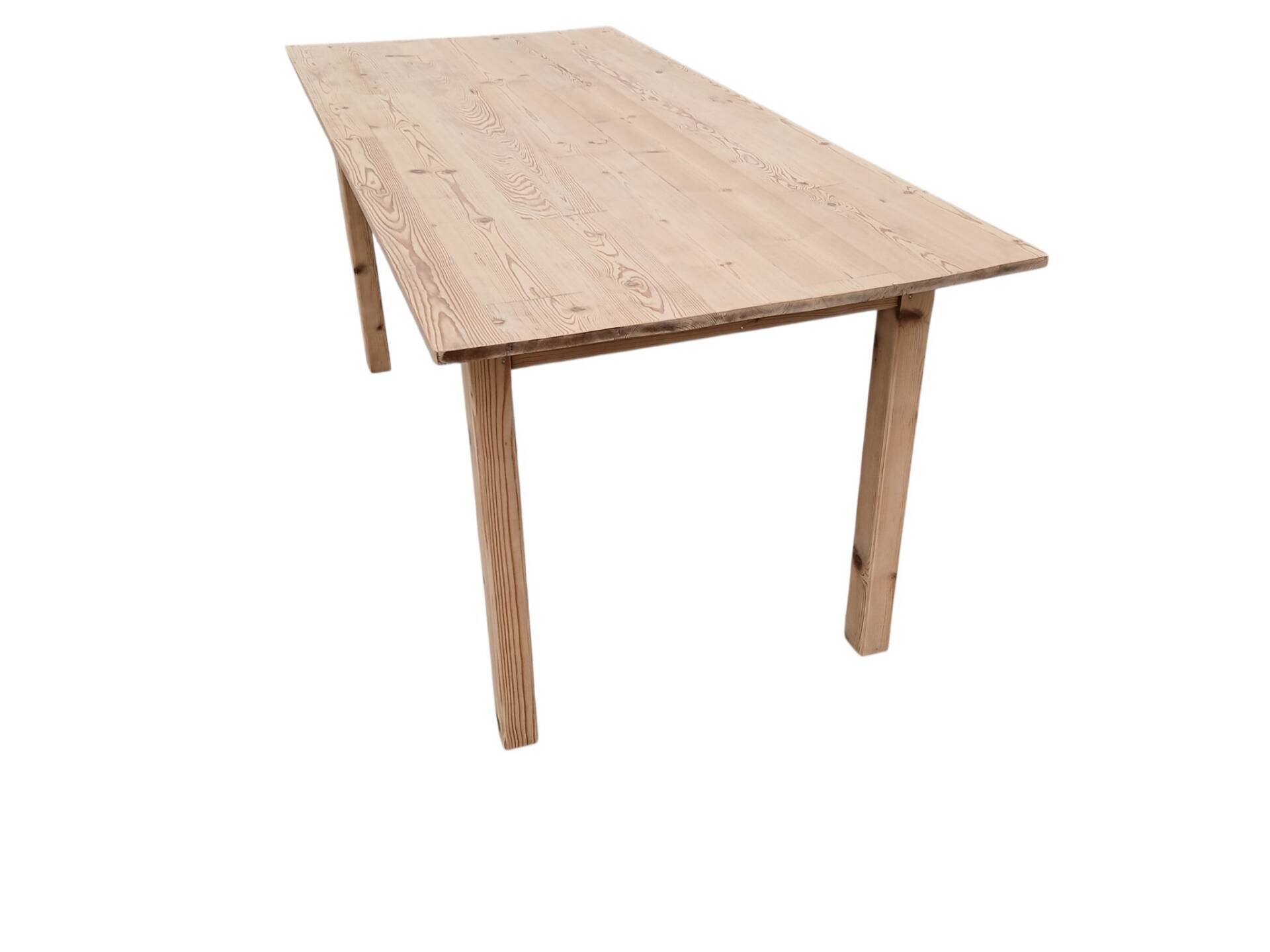 Farm table