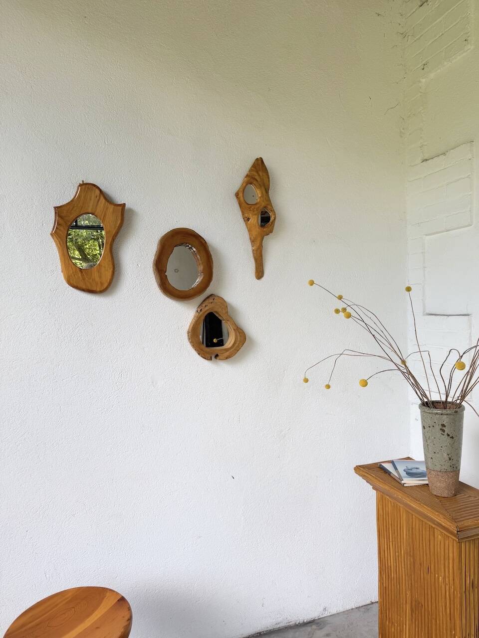 Set de 4 miroirs organiques brutalistes en bois années 50