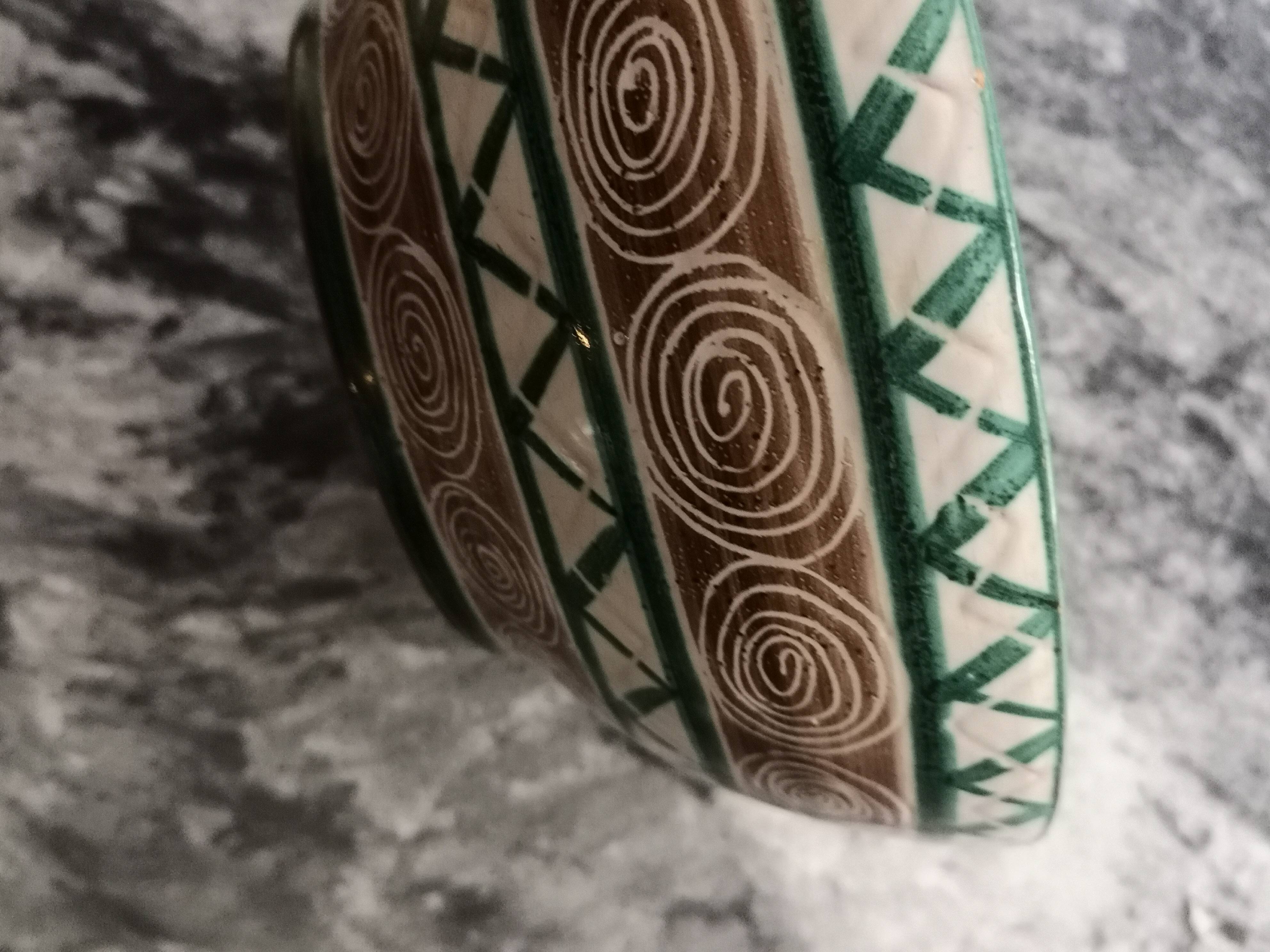 large salad bowl or empty pocket in enameled ceramic and signed Robert Picault, Vallauris 1950