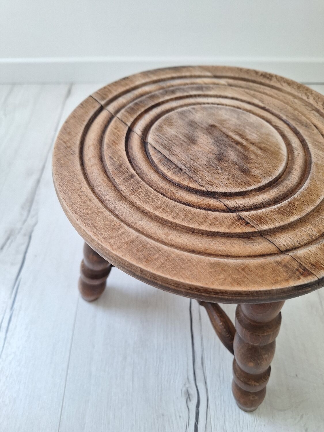 Vintage tripod stool