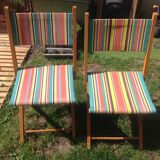 Duo of folding chairs