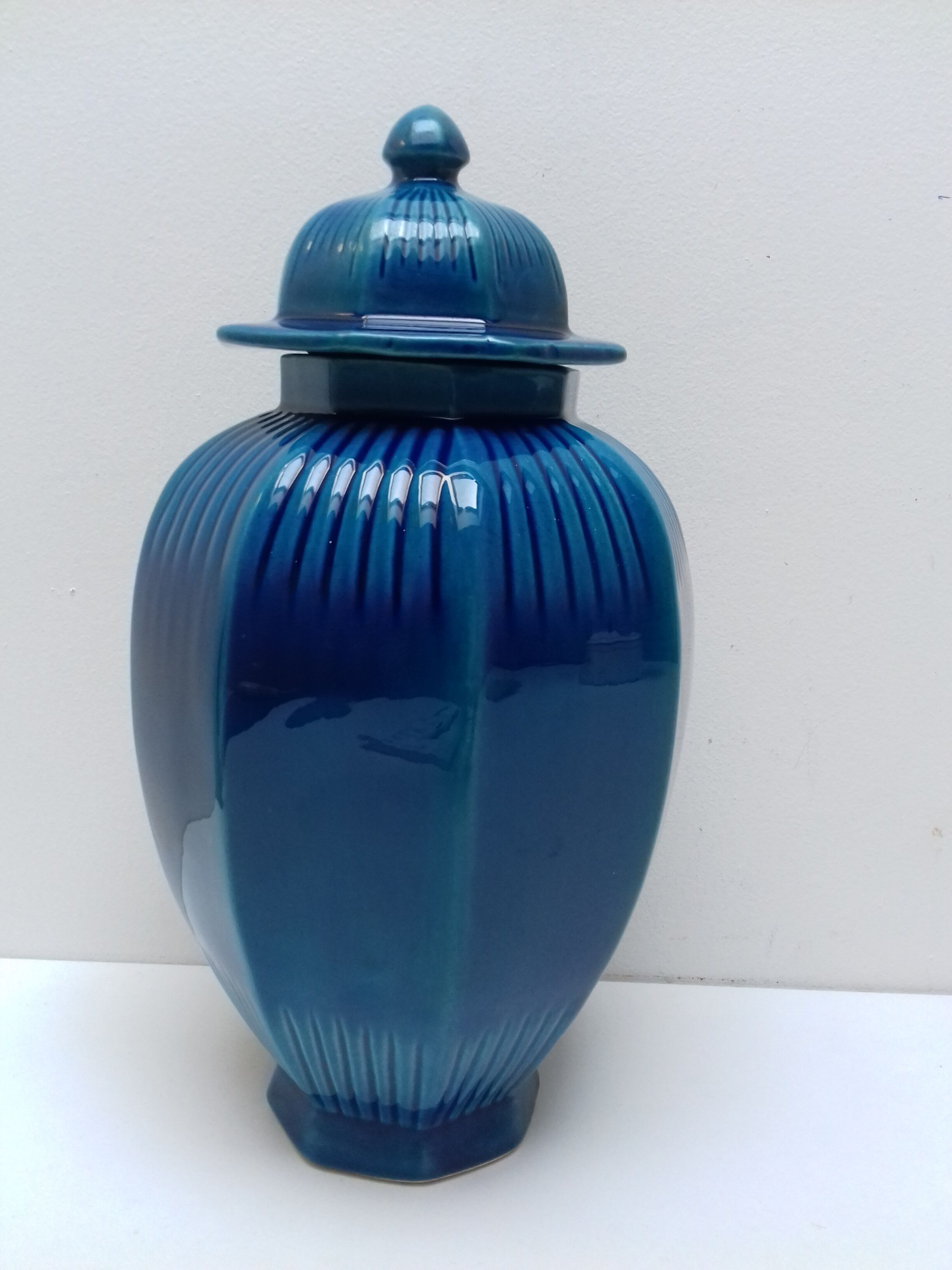 Vase art déco bleu St Clément avec couvercle