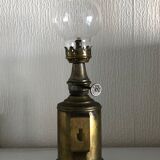 Lampe à pétrole Pigeon ancienne