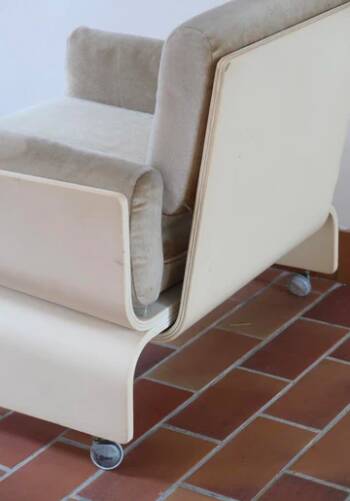 Space Age 70s armchair