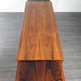 Extendable coffee table