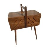Deploying worker wood spindle feet