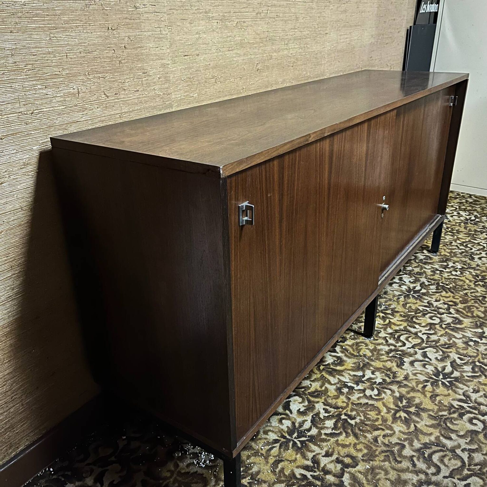 Vintage rosewood veneer sideboard 1980