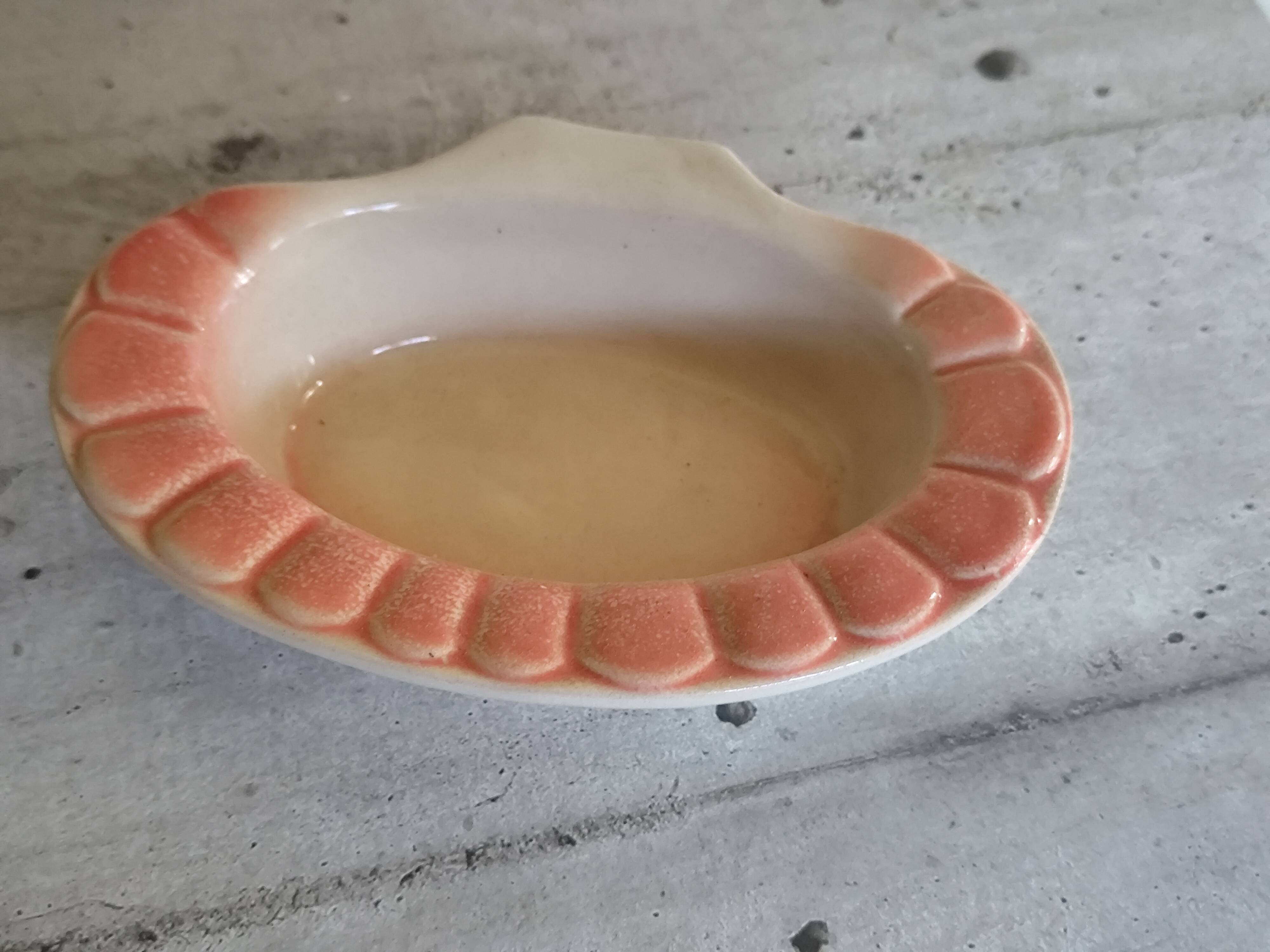 Set of 4 Charles Amand ceramic ramekins