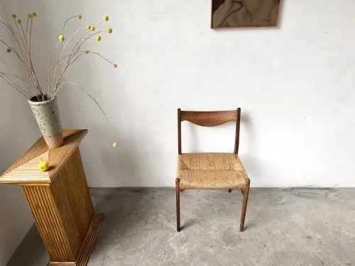 GS60 chair in exotic wood and straw, Arne Wahl Iversen, 1960s