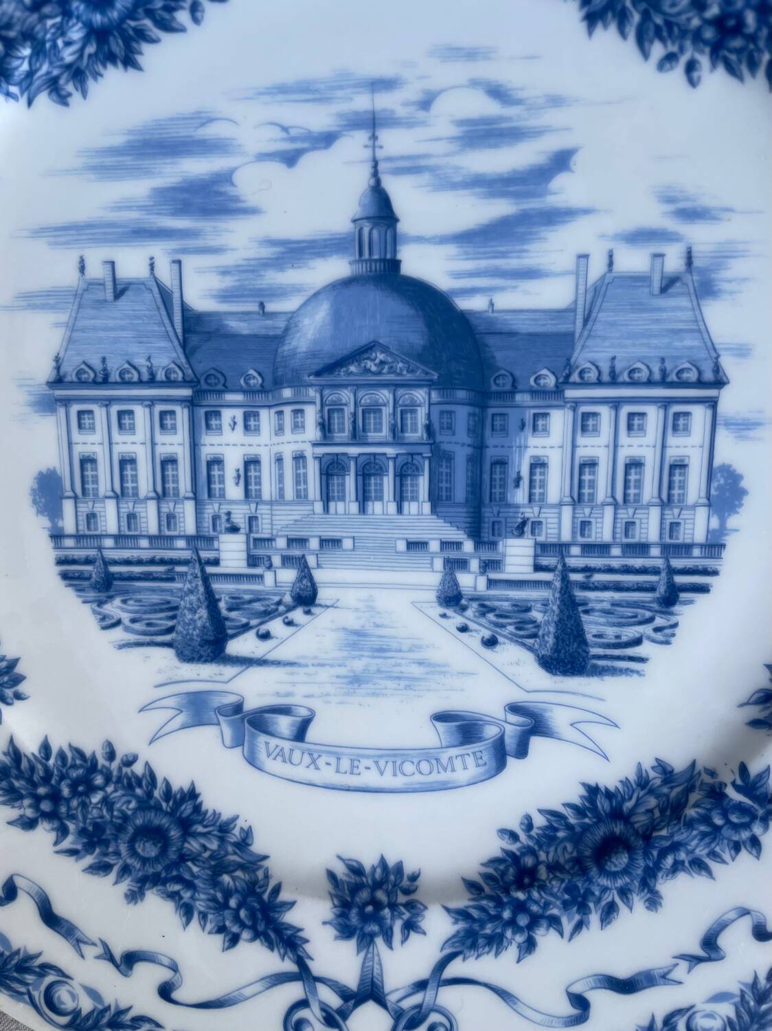 Assiette décorative château de vaux le Vicomte