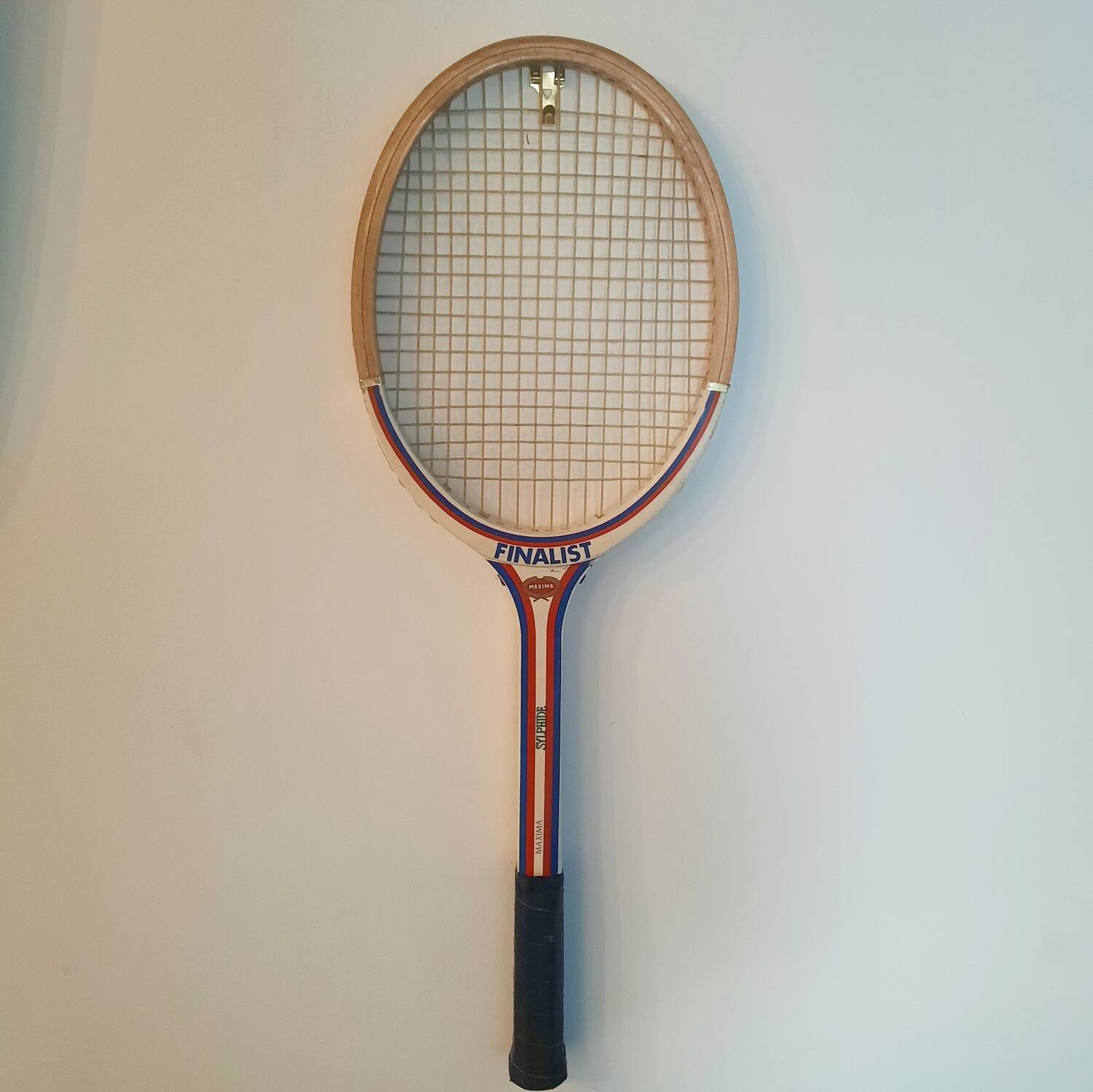 Vintage Maxima Finalist wooden tennis racket