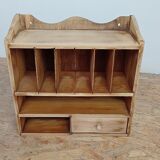 Desk shelf