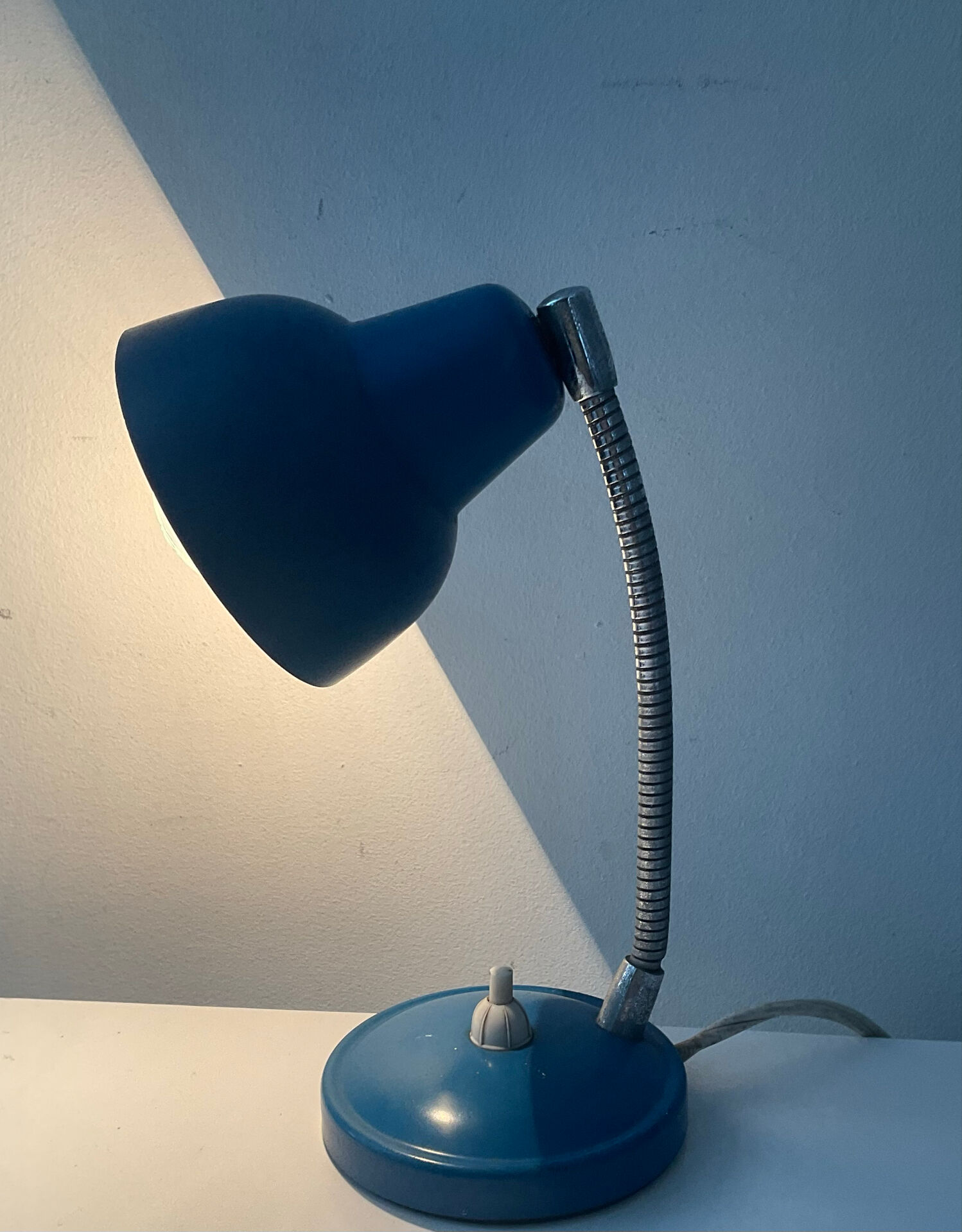 Small cocotte lamp from the 50s-60s.