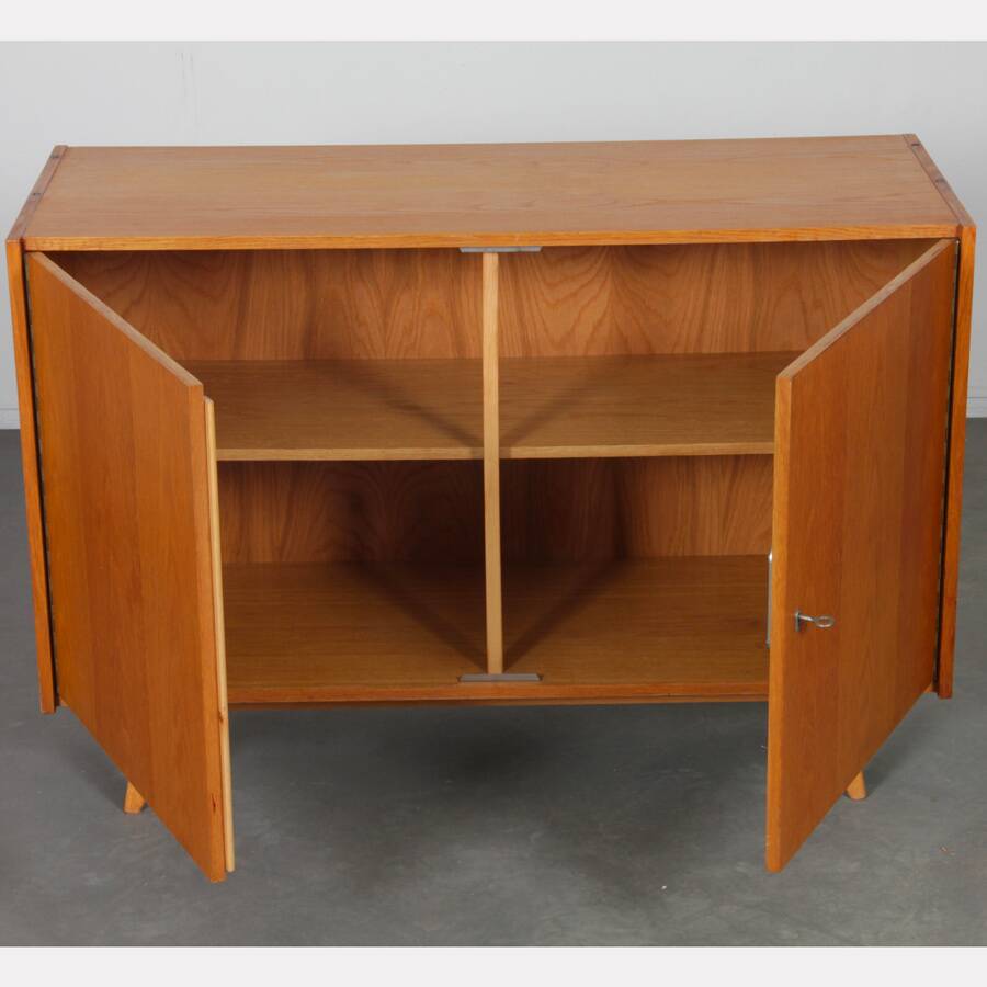 Vintage chest of drawers by Jiroutek for Interier Praha model U-450, 1960s