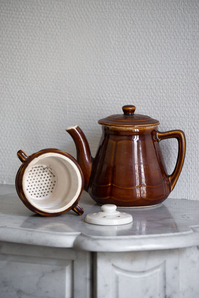 Vintage enamelled ceramic coffee maker
