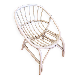 Children's shell armchair