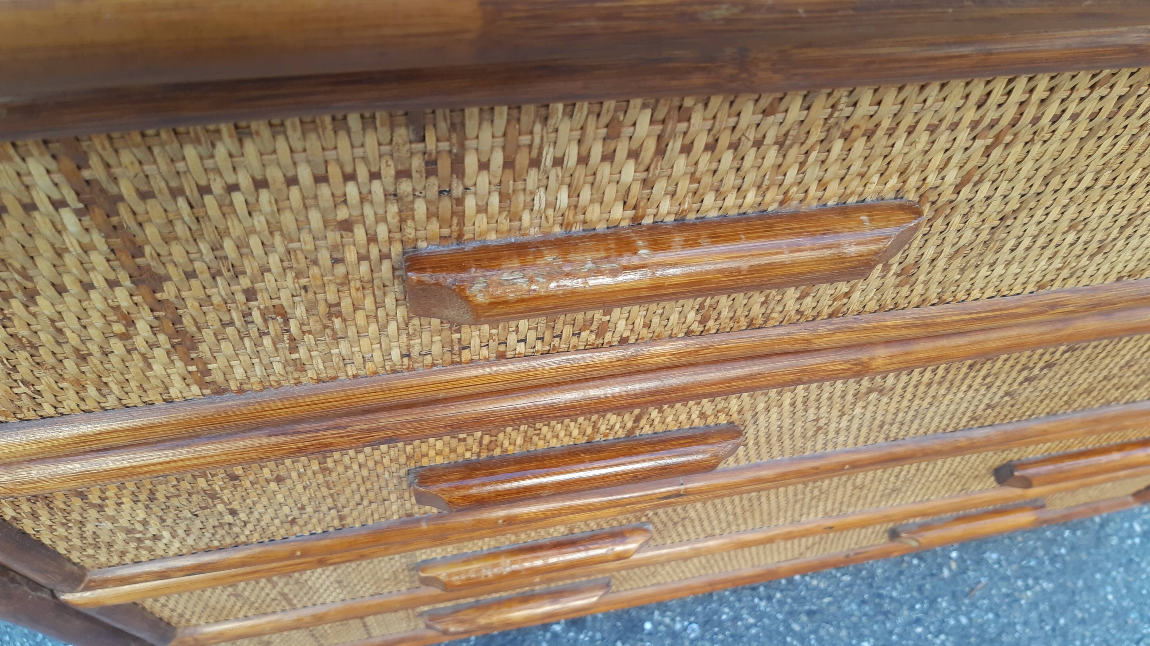 Commode osier et bambou