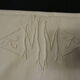 Beau drap brodé , monogrammé
