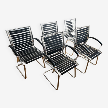 5 chaises modernistes