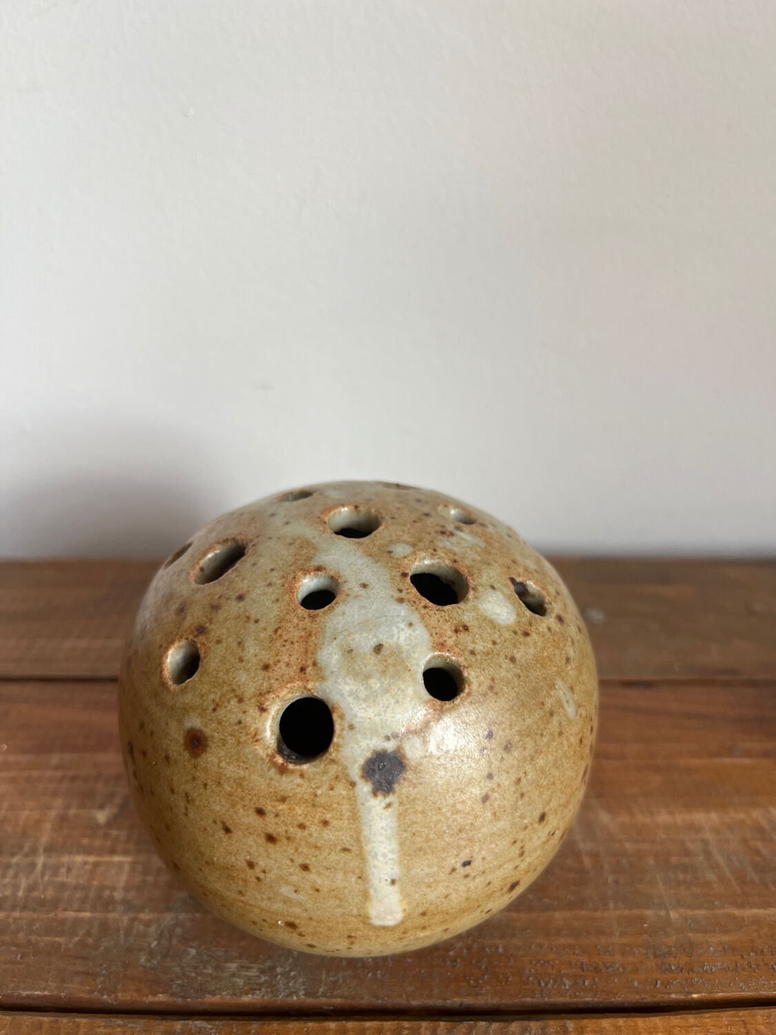 Stoneware flower spikes