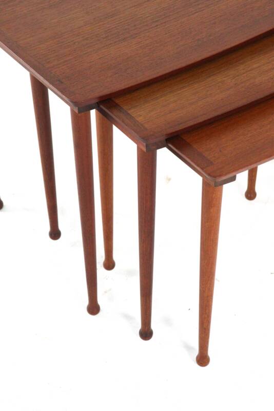 Jørgen Aakjær Jørgensen for Møbelintarsia nesting tables - danish design