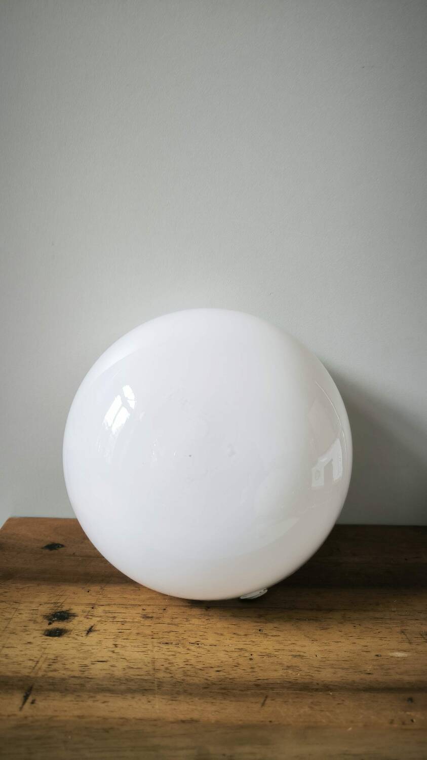 Applique plafonnier vintage opaline blanche ronde