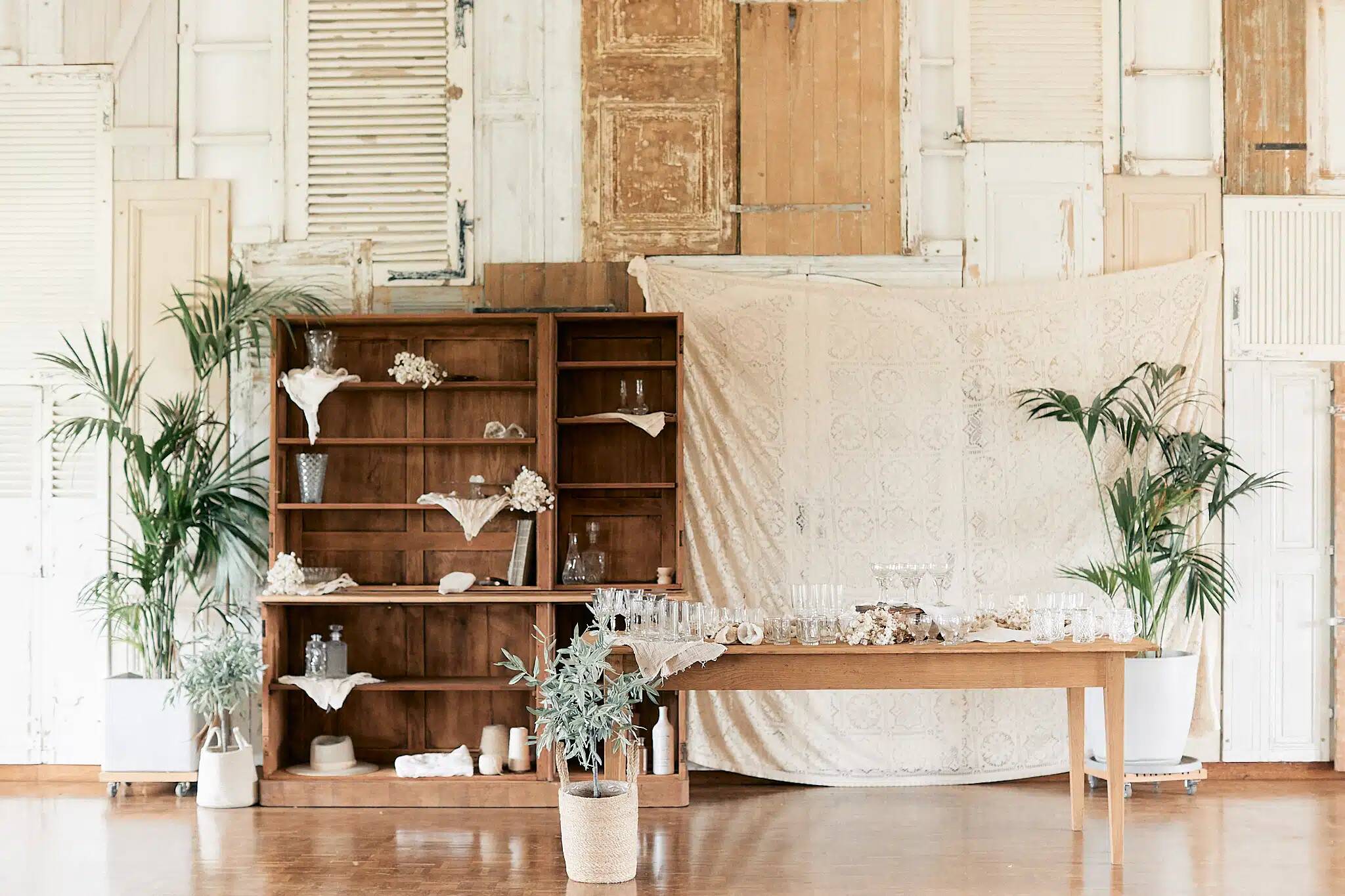 Wooden table "Rose"