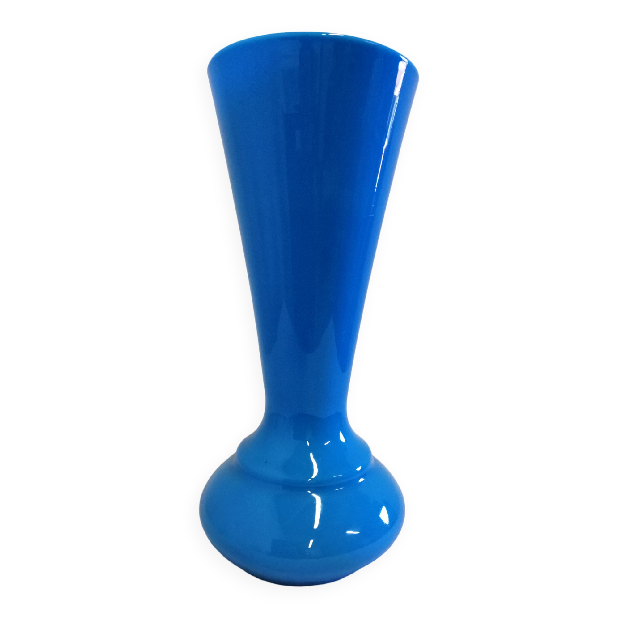 Vase en opaline