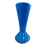 Vase en opaline
