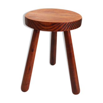 Elephant-footed tripod stool