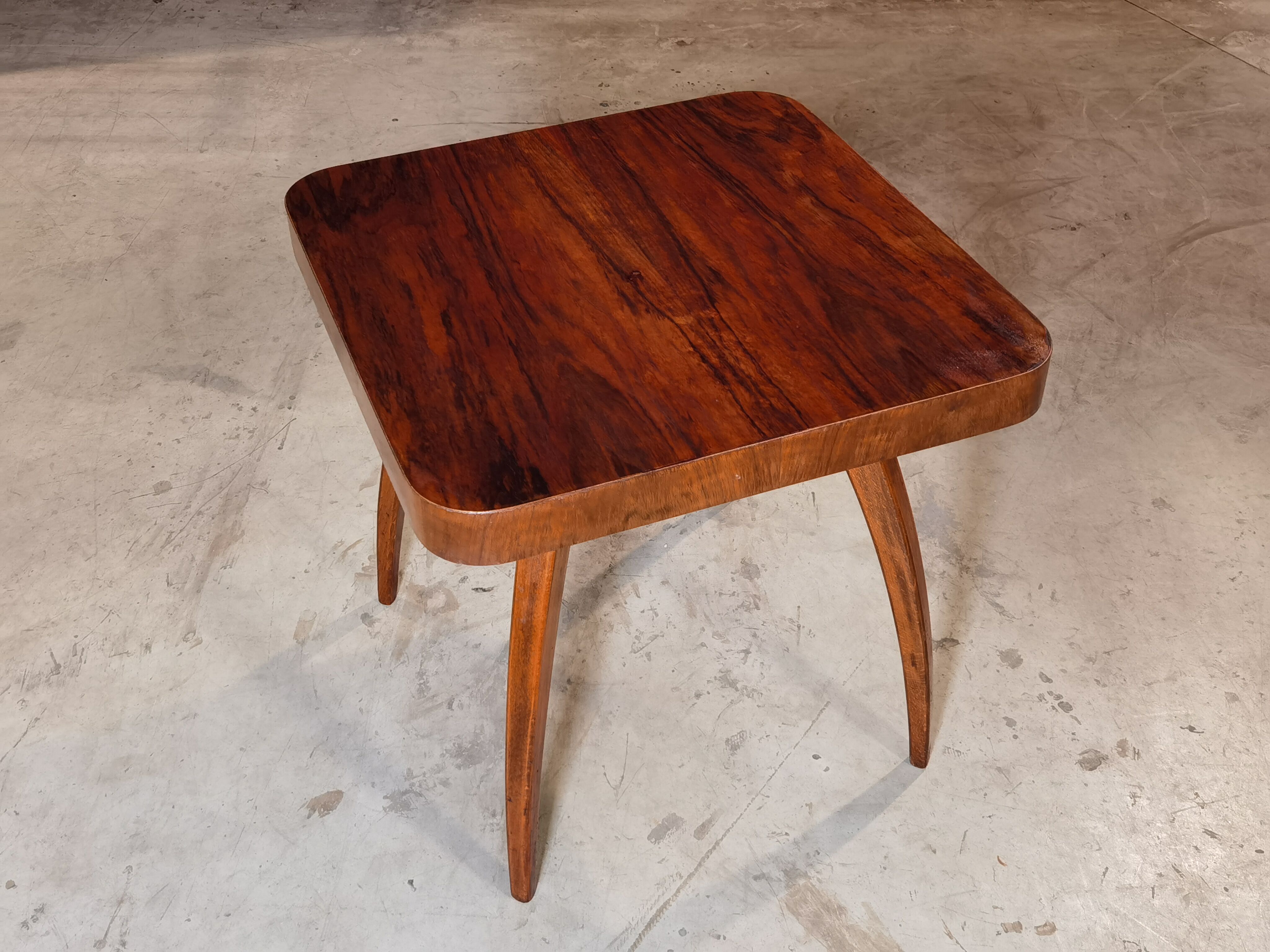 Table H 259 "Spider" Jind-ich Halabala for Cesky Nabytek