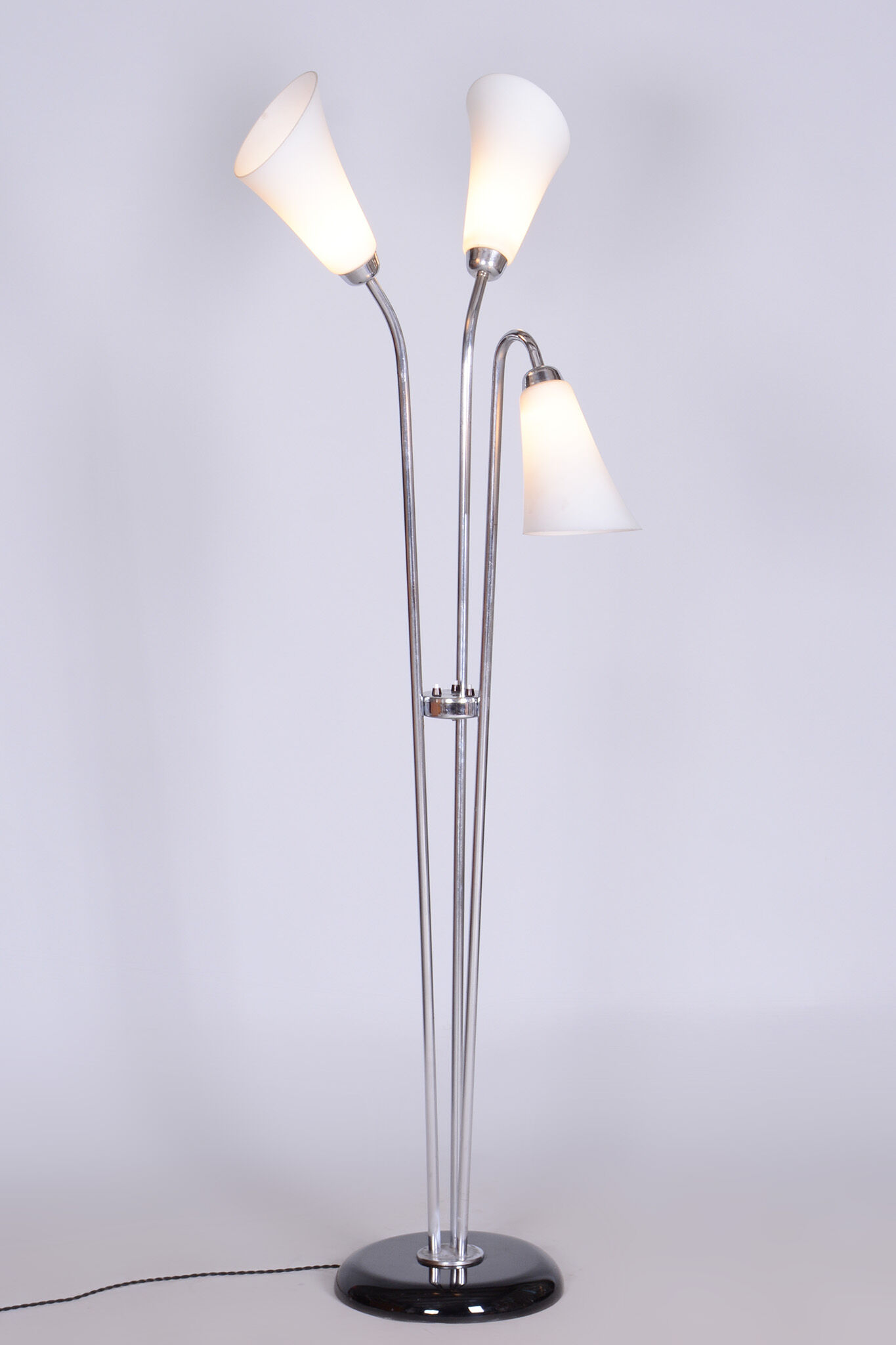 Restored ArtDeco Floor Lamp, Chrome-plated Steel, Czechia, 1930s