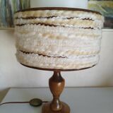 Table lamp with wool shade