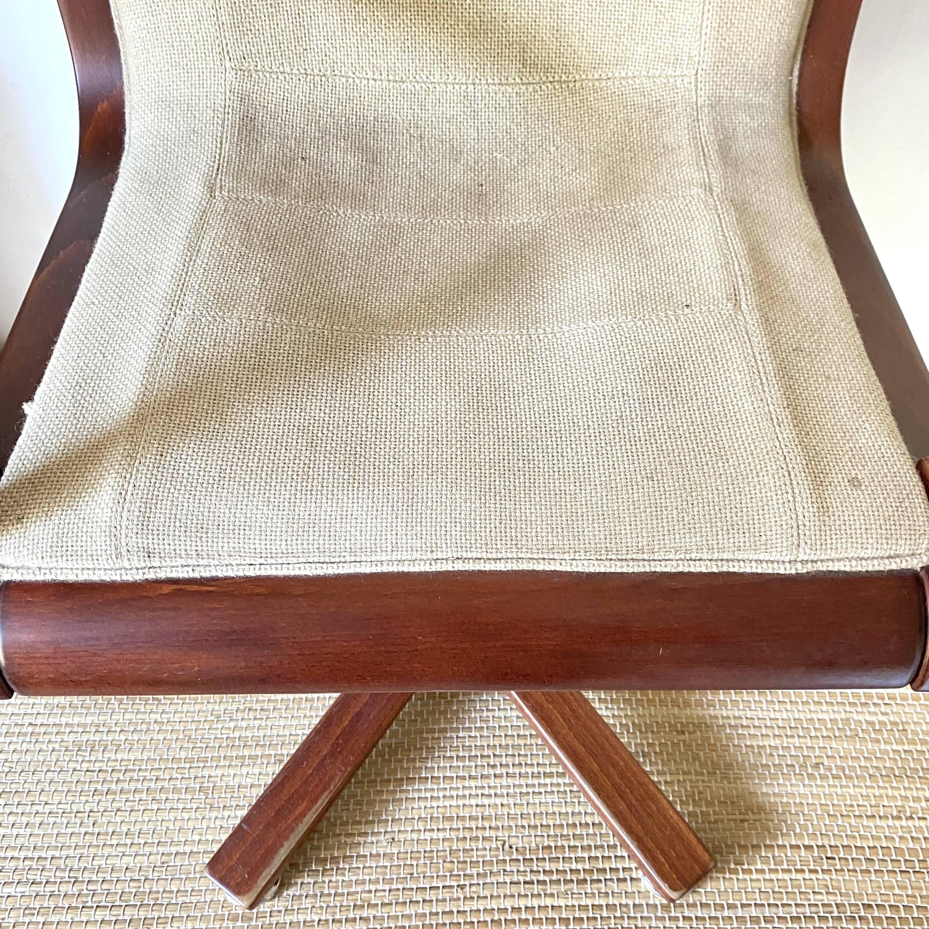 Fauteuil scandinave pivotant vintage