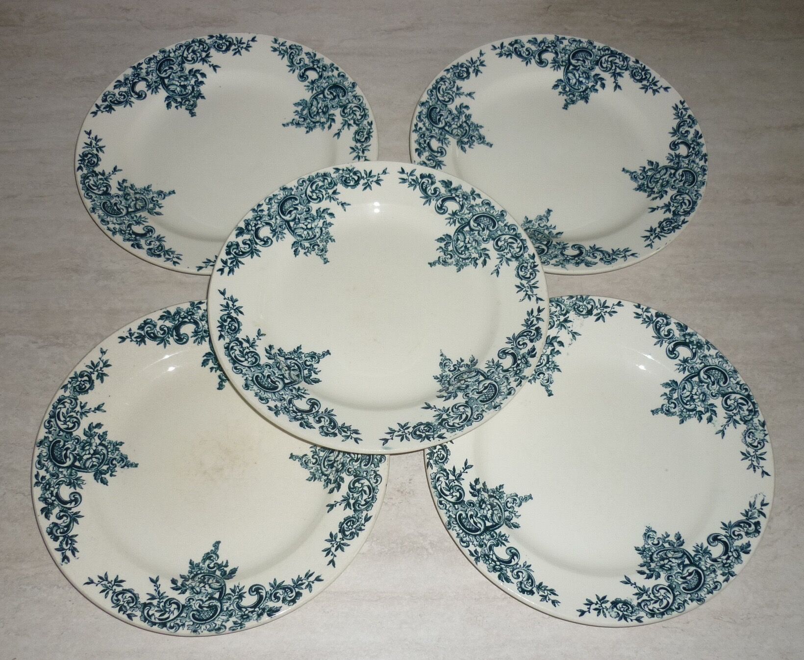 Set of 6 antique earthenware plates with blue and white decoration