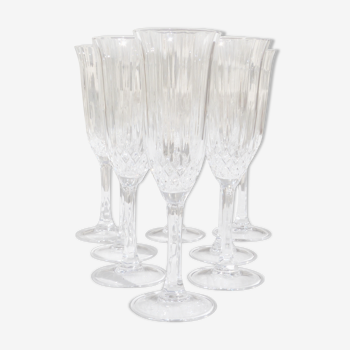 Set of 8 champagne flutes in cut crystal