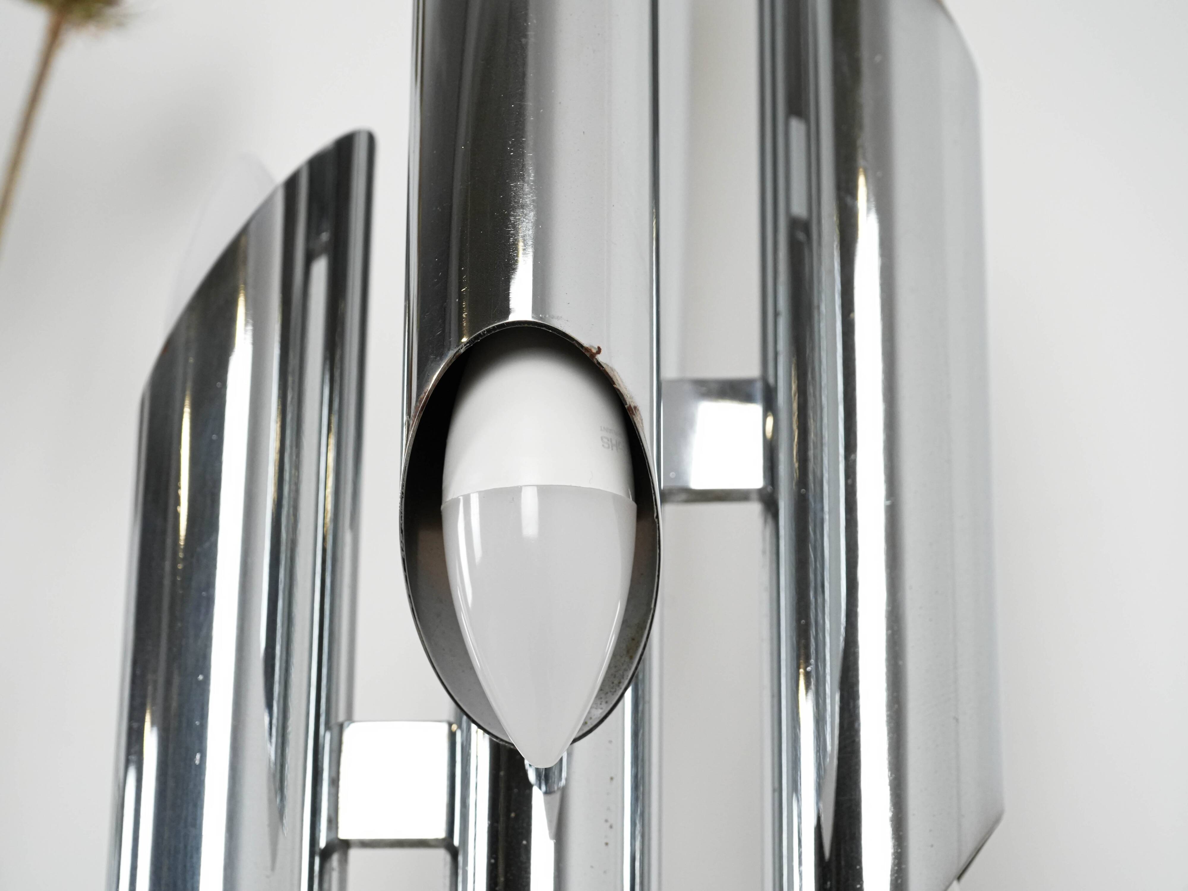 Metal floor lamp, Space Age, manufactured in Italy