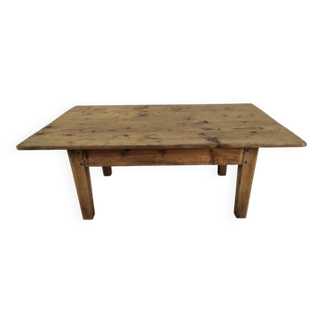 Table basse de ferme
