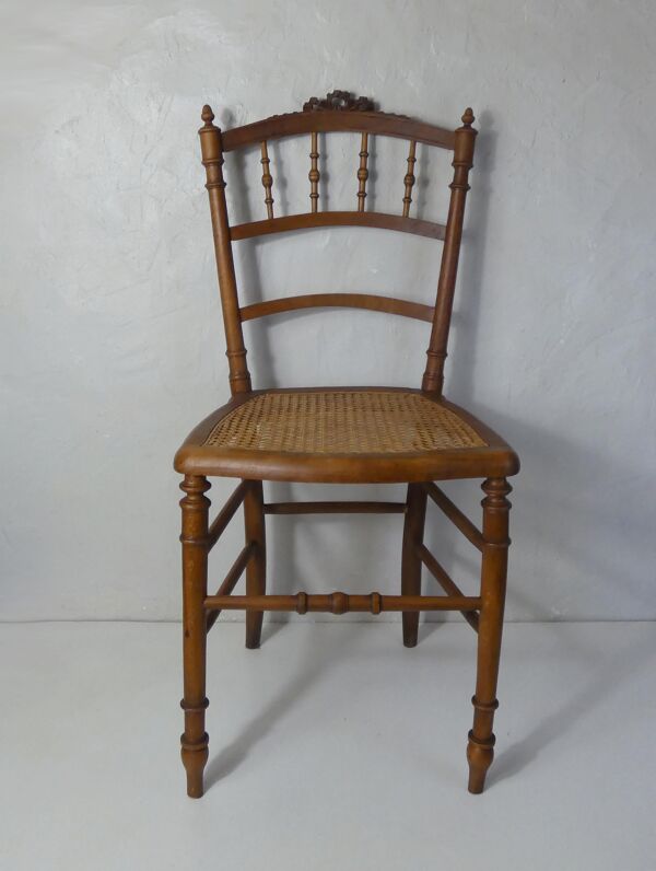 Ancienne chaise volante Louis XVI cannée noeud