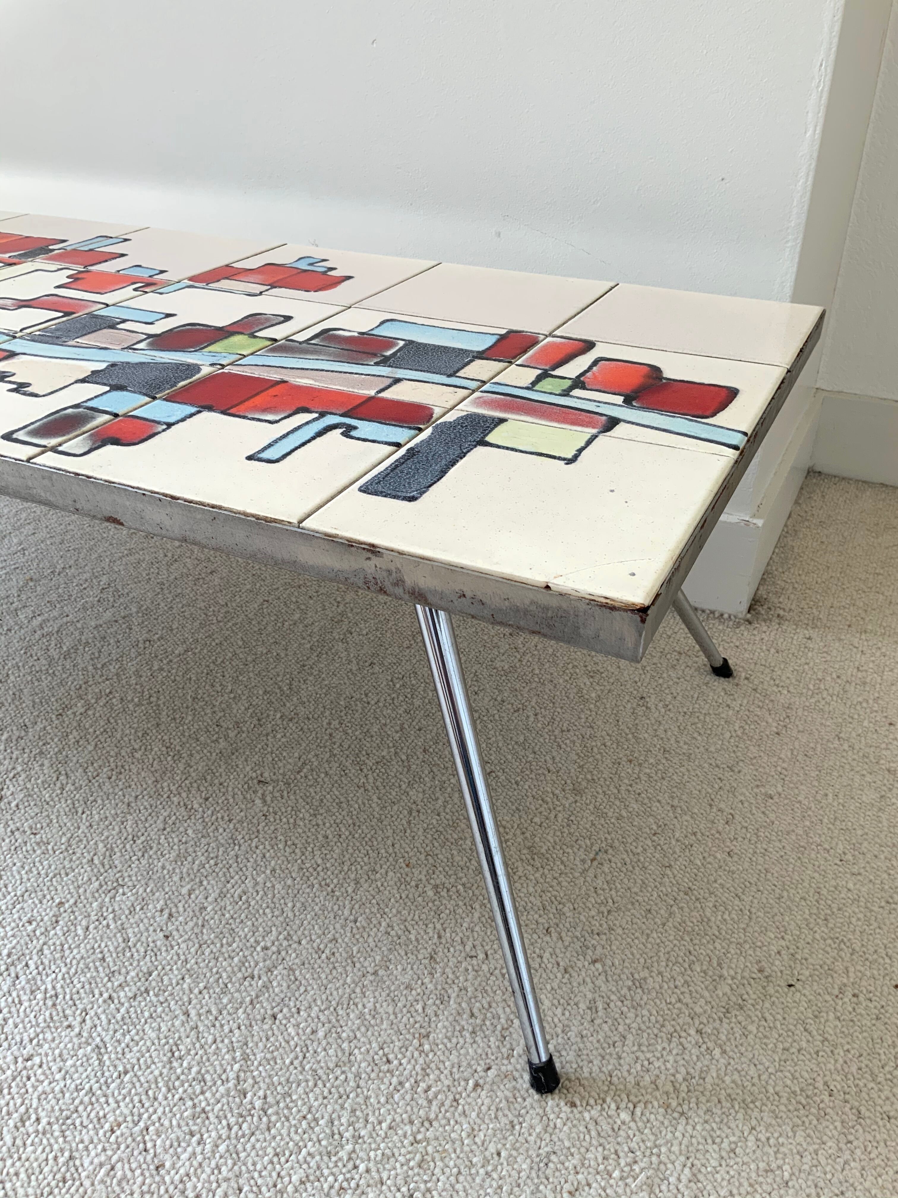 Ceramic coffee table