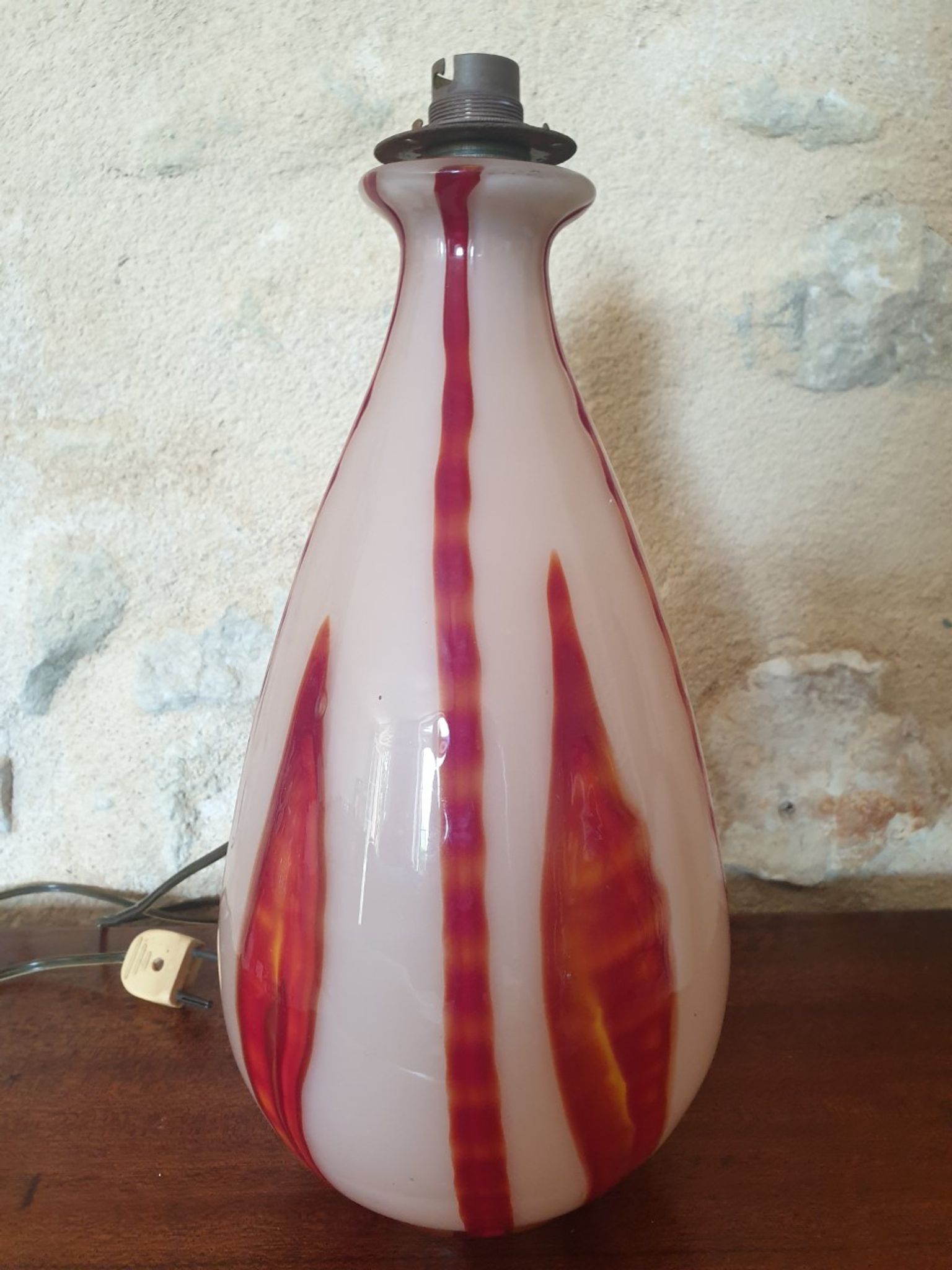 Pied de lampe ancien en verre soufflé